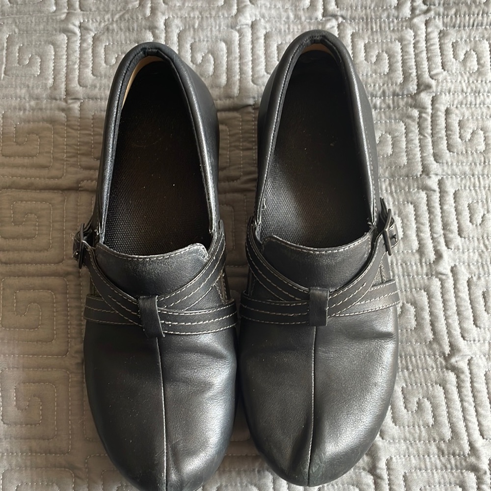Abeo black size 11 small wedge dressy clog. Barely worn.